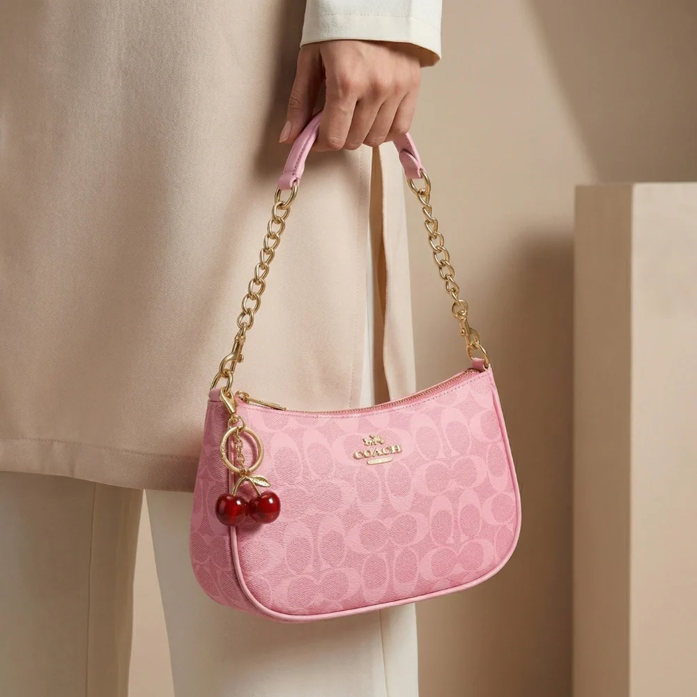 Silently Signature Chain-Strap Shoulder Bag – Elegant, Chic & Timeless. - Image 3